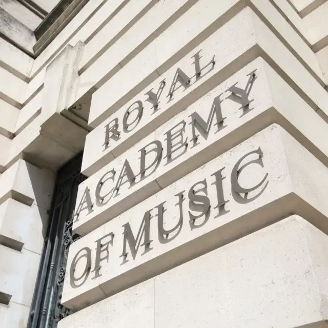 Based in the heart of Marylebone, London the Royal Academy of Music is the place of study to some of the best musicians in the world. 

We run the onsite ‘Sound Bites’ cafe offering students, staff and visitors a place to refuel and refresh and somewhere to socialise in the evening.

.

#LondonFood #LondonFoodScene #Catering #RoyalAcademyofMusic #Cafe